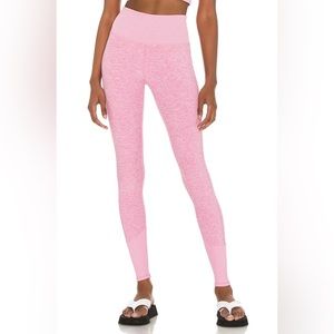 Alo Lounge Legging in Parisian Pink